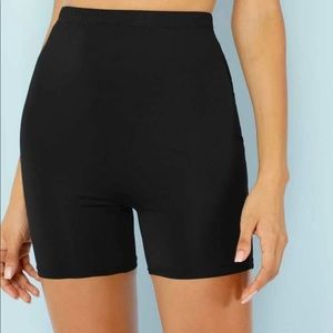 High waisted running/biker shorts